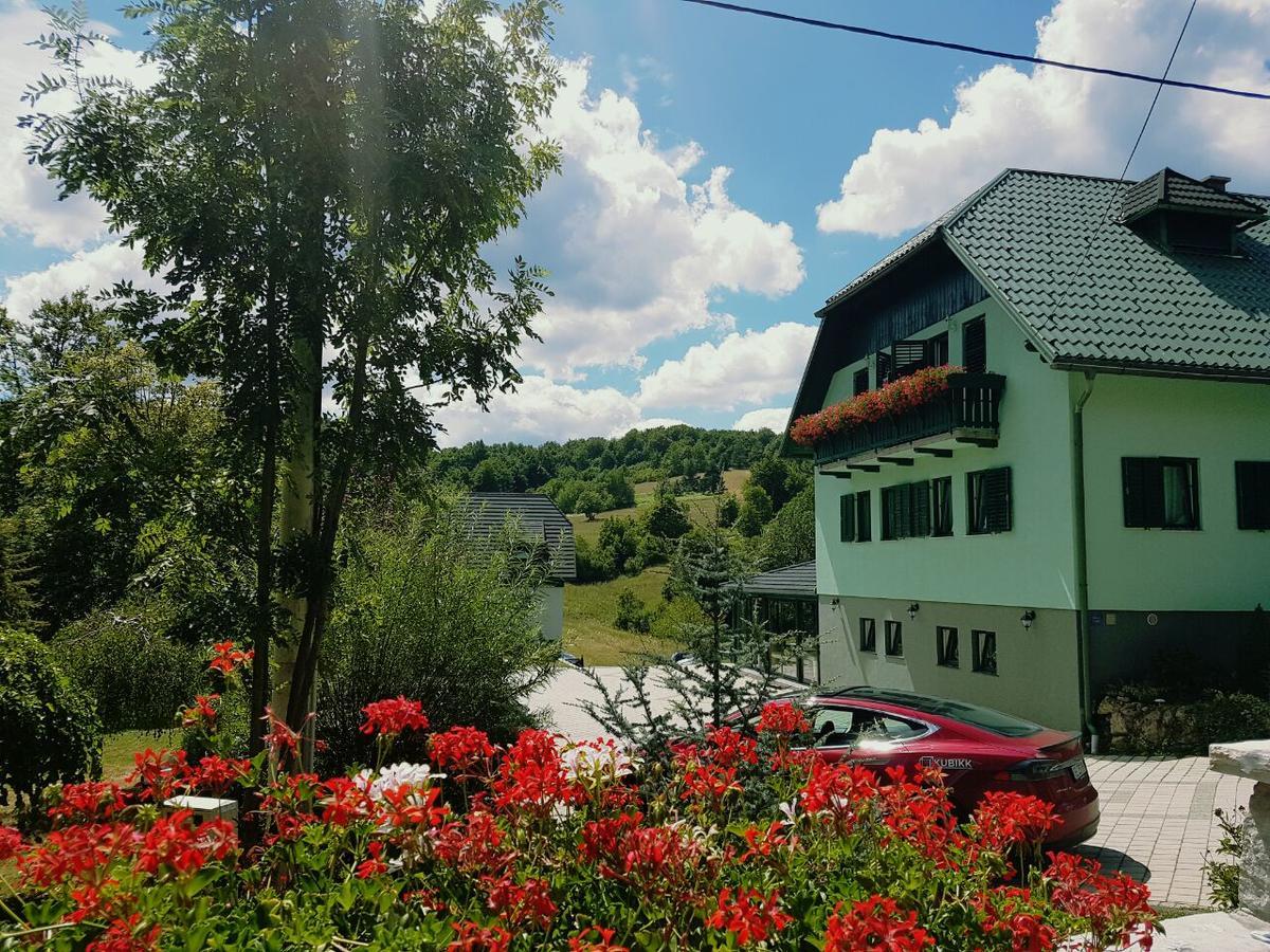 Villa Lika 1 Plitvicka Jezera Luaran gambar