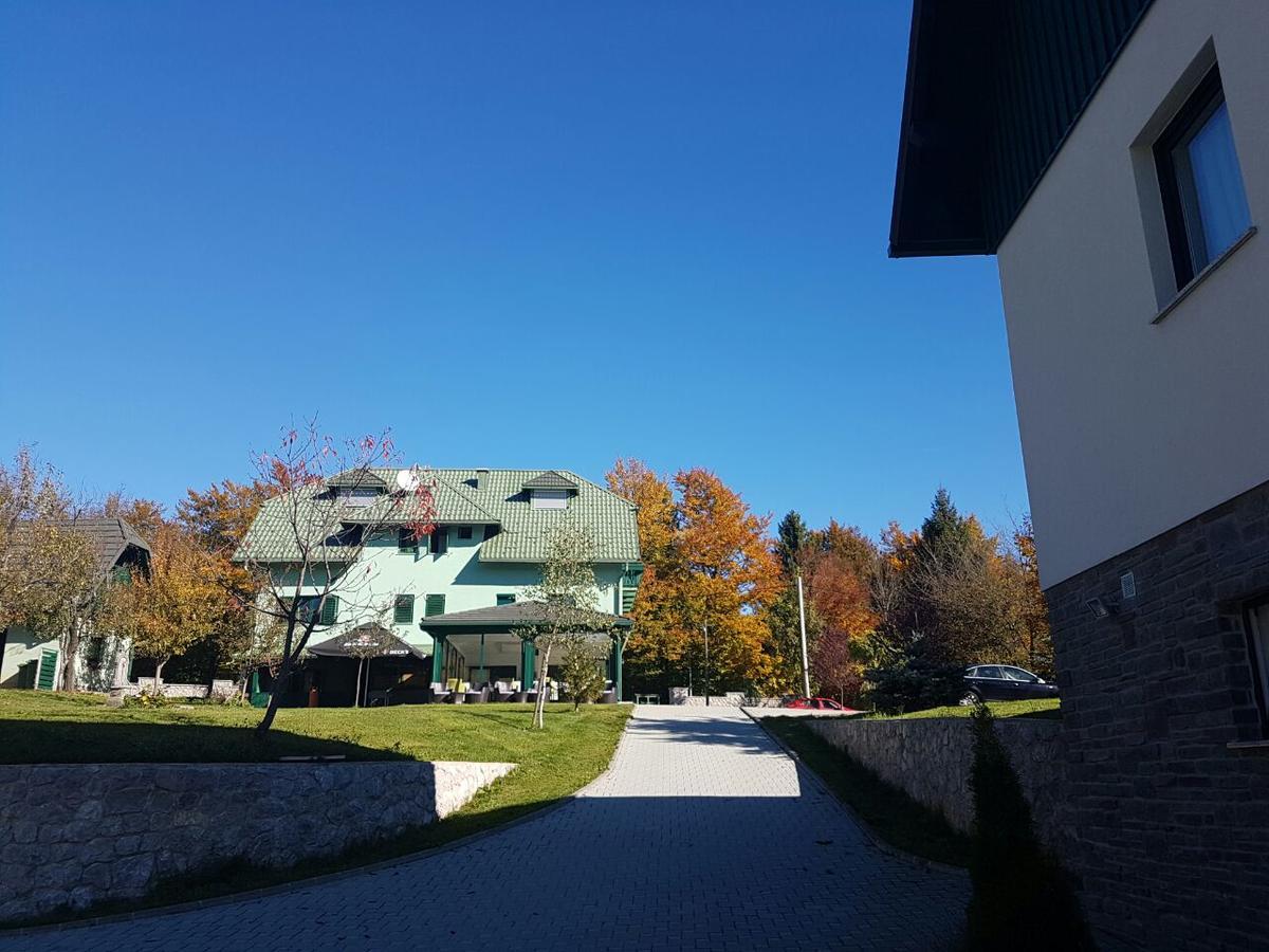 Villa Lika 1 Plitvicka Jezera Luaran gambar